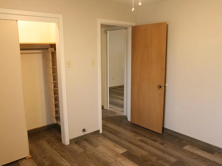 503 Hilliard Dr — Photo 22