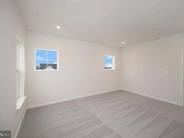 255 Aspen Rd #105 — Photo 17