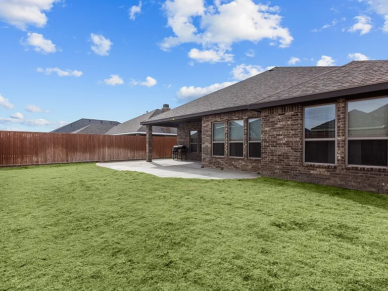 49 Berkshire Cir — Photo 4