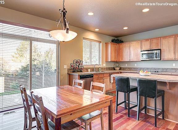 5th image of 4297 SE Topaz Dr