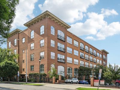200 S Dawson St APT 114, Raleigh, NC, 27601