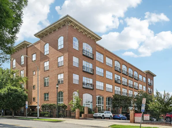 200 S Dawson St APT 114, Raleigh, NC 27601