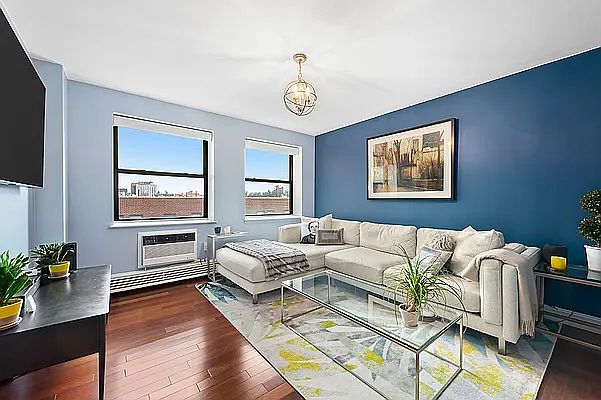 1st image of 130 Lenox Ave APT 721