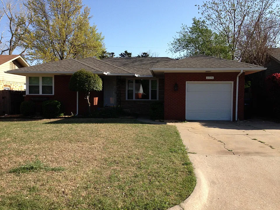 2236 NW 52nd St