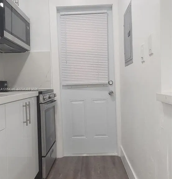 7901 SW 64th Ave #4 — Photo 11