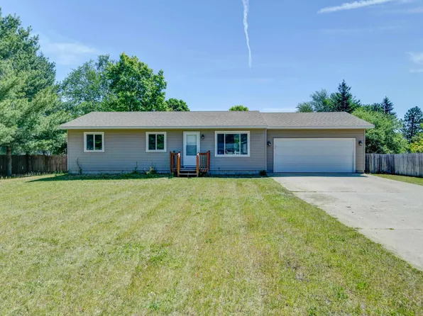 1741 Walter Dr, Grawn, MI 49637