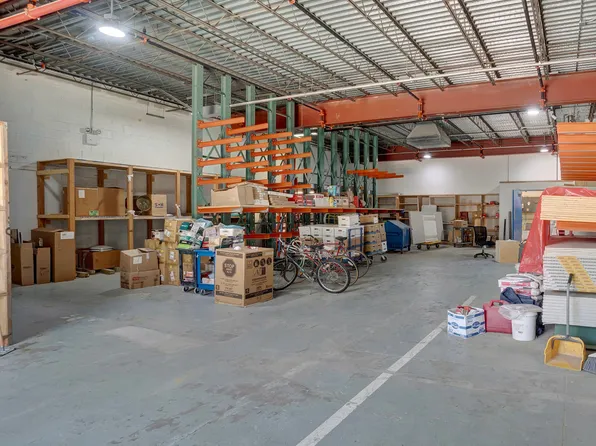 65-17 68th Avenue image 4 of 10