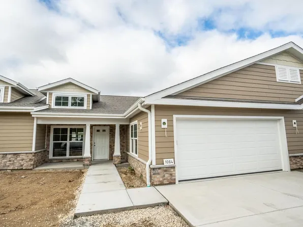 1064 Harbor AVENUE, West Bend, WI 53095