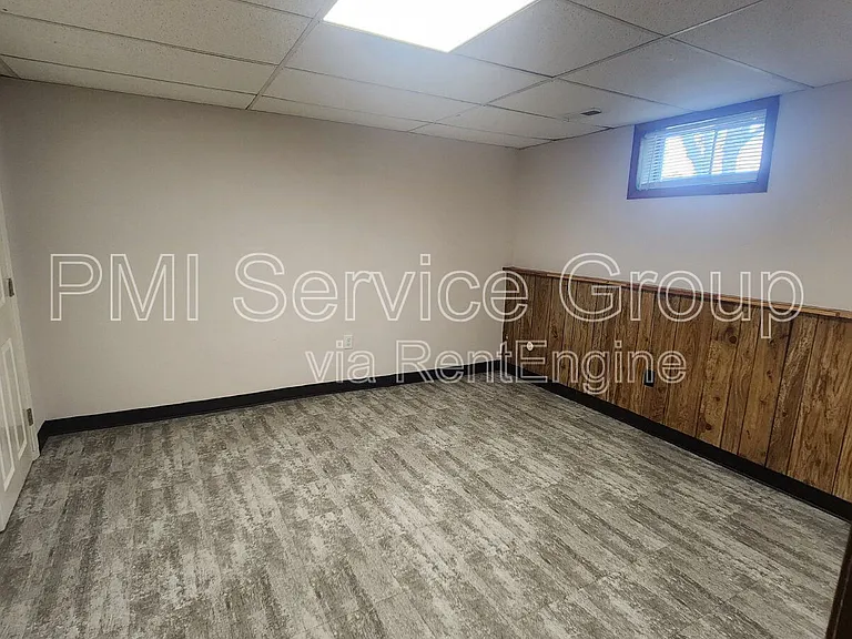 229 Hickory St — Photo 19
