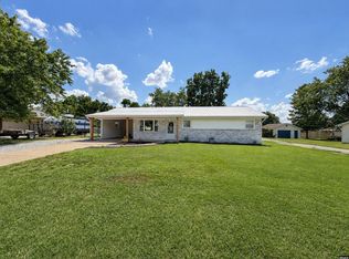 1295 Wind Crest Dr, Union City, TN 38261
