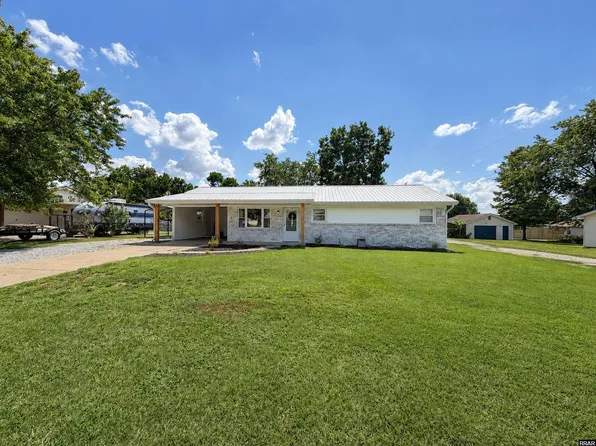 1295 Wind Crest Dr, Union City, TN 38261