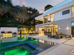 1527 Rising Glen Rd, Los Angeles, CA 90069