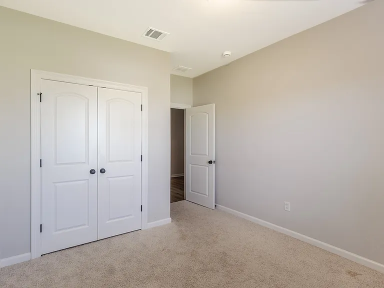 1835 Bowen Rd — Photo 22