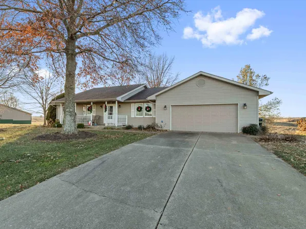 2287 Hilltop Rd, Morganfield, KY 42437