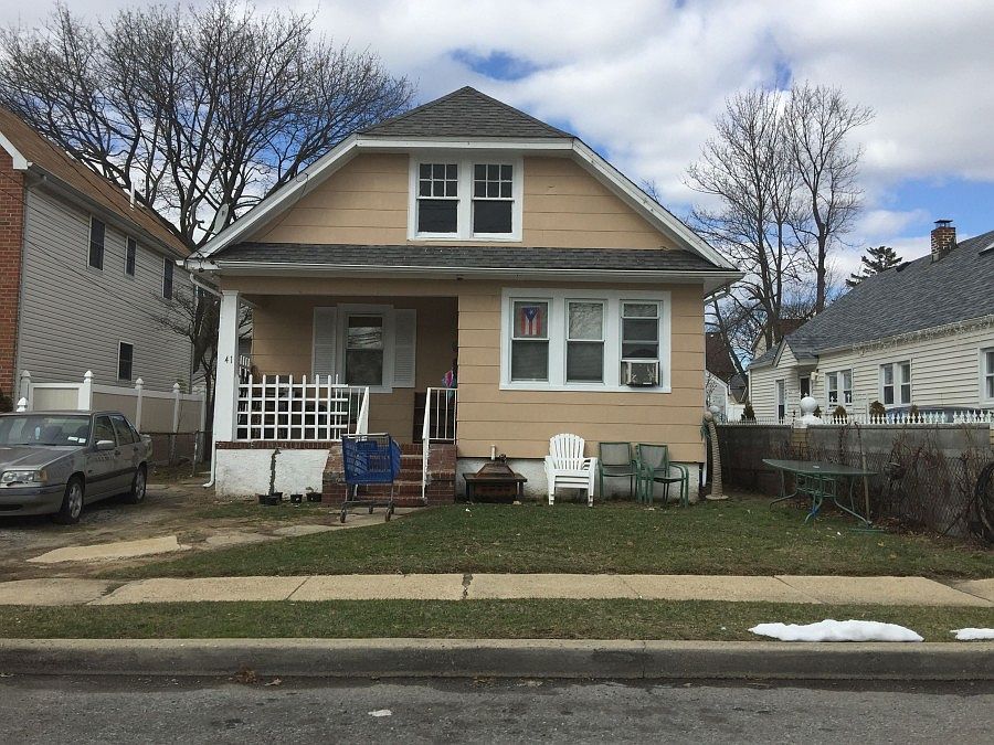 1st image of 41 Allers Blvd