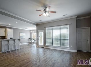 2905 Nicholson Lake Dr, Baton Rouge, LA 70810