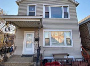 2868 S Keeley St, Chicago, IL 60608