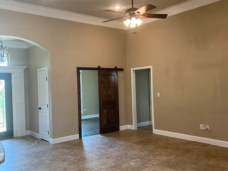 7409 Tuscany Dr — Photo 6