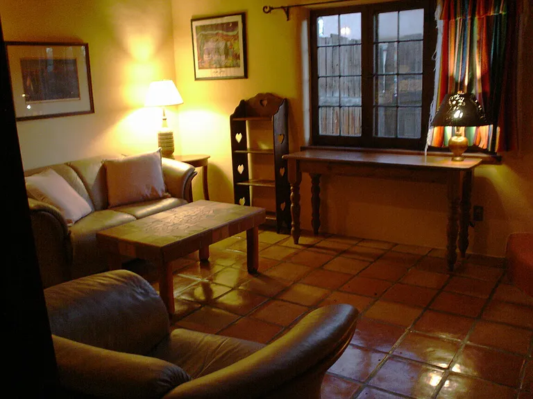 514 Paseo Del Pueblo Norte #1 — Photo 1