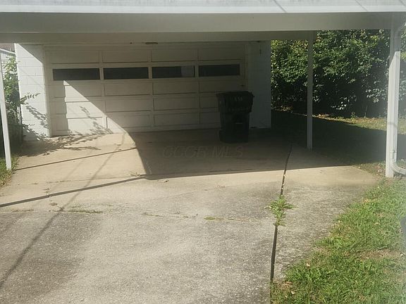 5th image of 559 S Waverly St