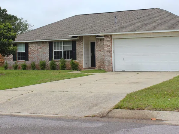 2111 Coral Creek Dr, Pensacola, FL 32506