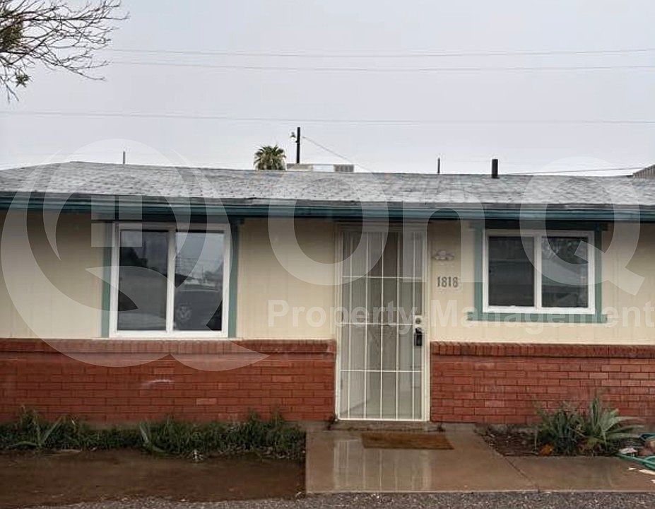 1st image of 1818 S Van Buren Ave