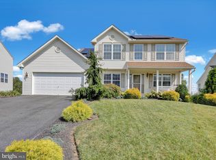 2513 Overland Ave, Sinking Spring, PA 19608