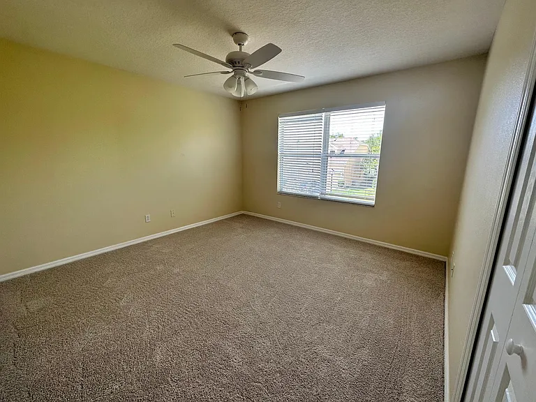 13218 Phoenix Dr — Photo 21