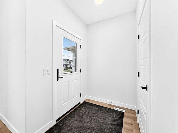 2nd image of 5005 NE Harmony Cir
