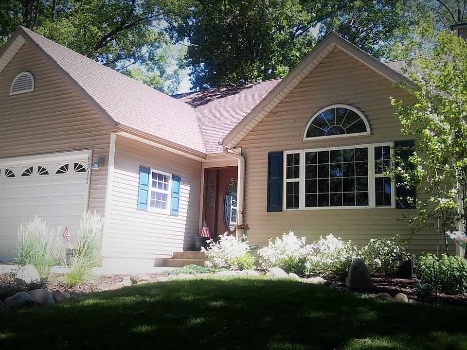 1st image of W5317 Tippecanoe Trl