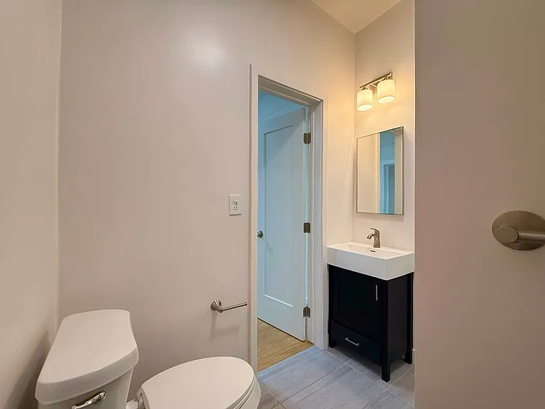 1725 Sunset Cliffs Blvd #2 — Photo 8