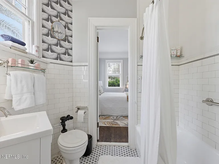 1786 Challen Ave #2 — Photo 7