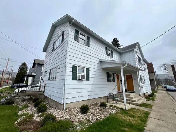 134 Bridge St, Corning, NY 14830