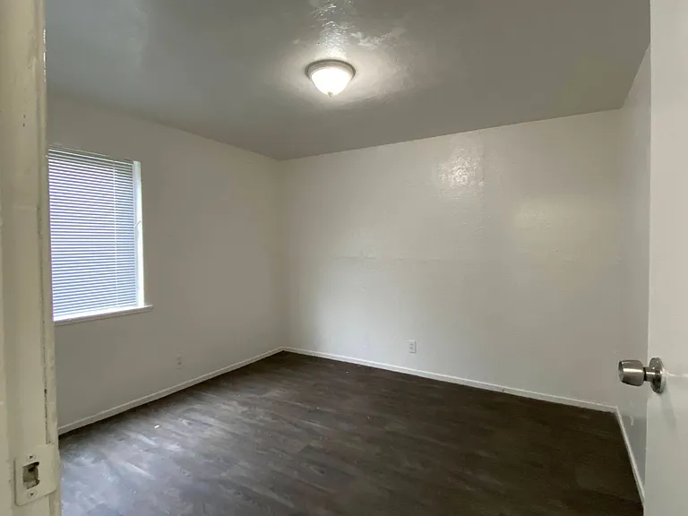 837 N Pilgrim St #3 — Photo 10