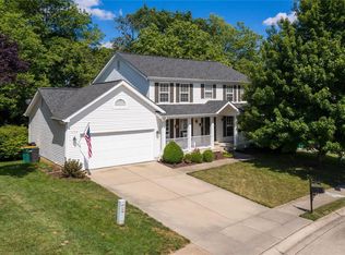 542 Highland Estates Dr, O'Fallon, IL 62269