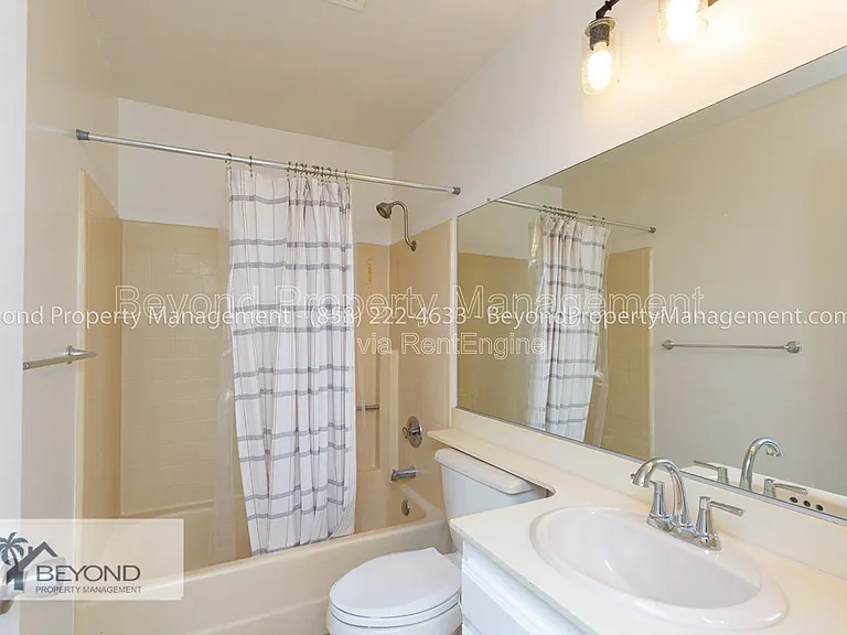 9316 Twin Trails Dr #104 — Photo 18