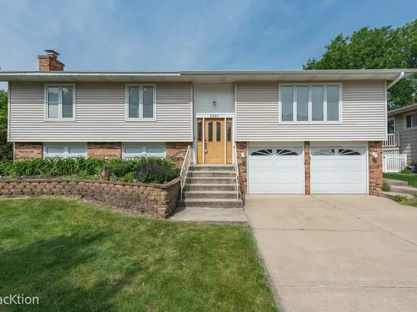 6560 Hillcrest Rd, Downers Grove, IL 60516