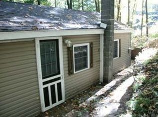 692 Norway St, Harrison, MI 48625