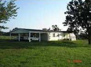 15811 Peterson Rd, Gentry, AR 72734