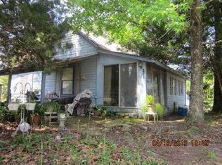 1123 Bozy Dr, Southport, FL 32409