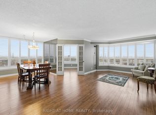 1890 Valley Farm Rd #1104, Pickering, ON L1V6B4