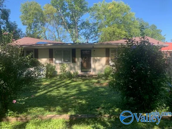112 Benson Ln, Scottsboro, AL 35768