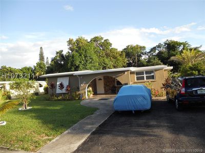 830 NE 140th St, North Miami, FL, 33161