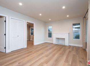 11487 Cumpston St, North Hollywood, CA 91601