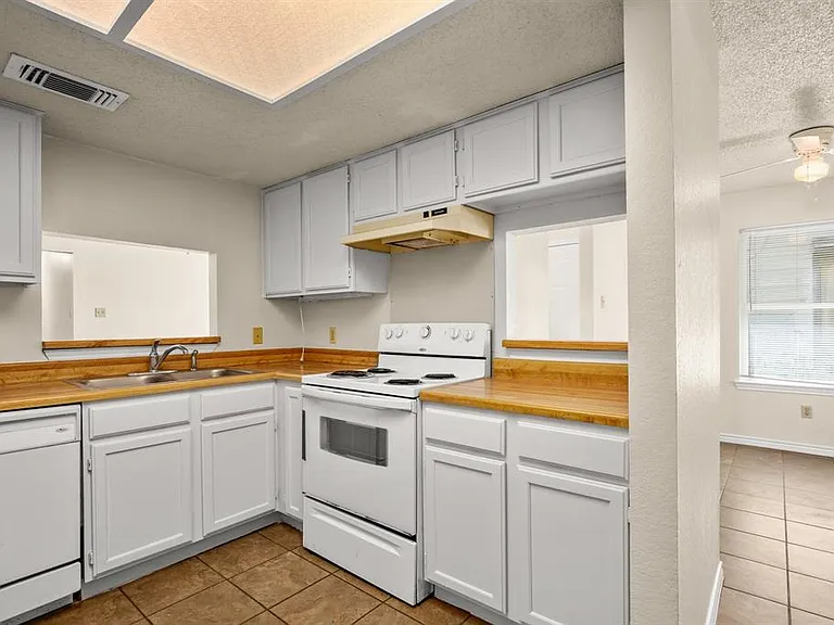 13309 Saddlebrook Trl #A — Photo 18