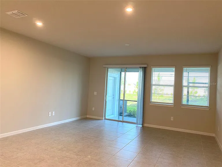8850 Ginko Run — Photo 23