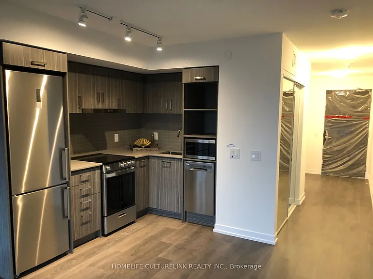 219 Dundas St E #1802 — Photo 3