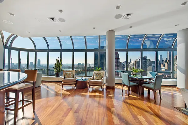 Sold by Corcoran | media 25