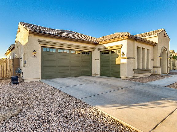 3 garage spaces