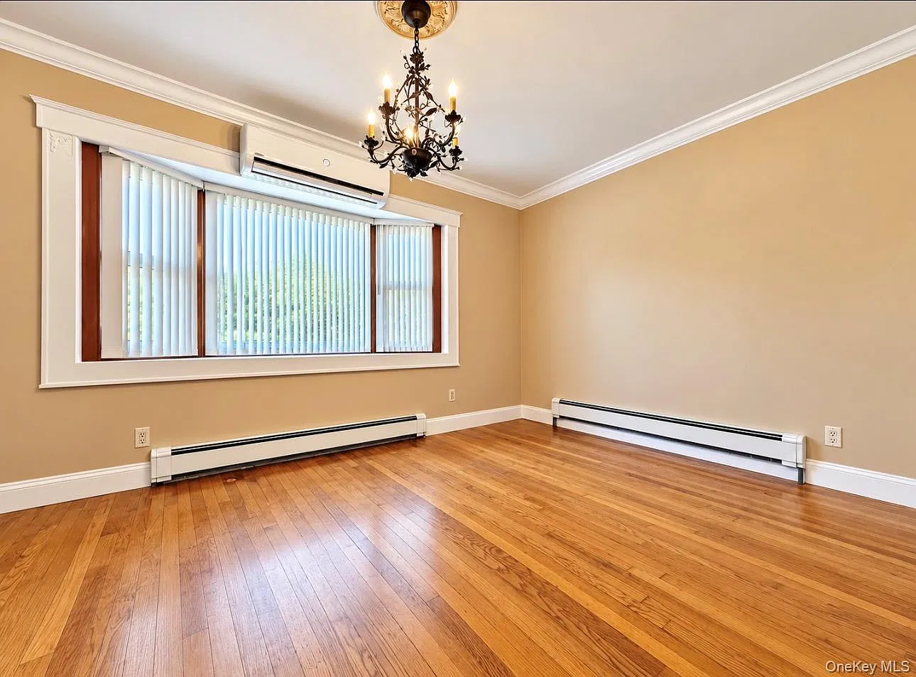 2 bed, 2.0 bath, 1416 sqft, $3,999 — Photo 1